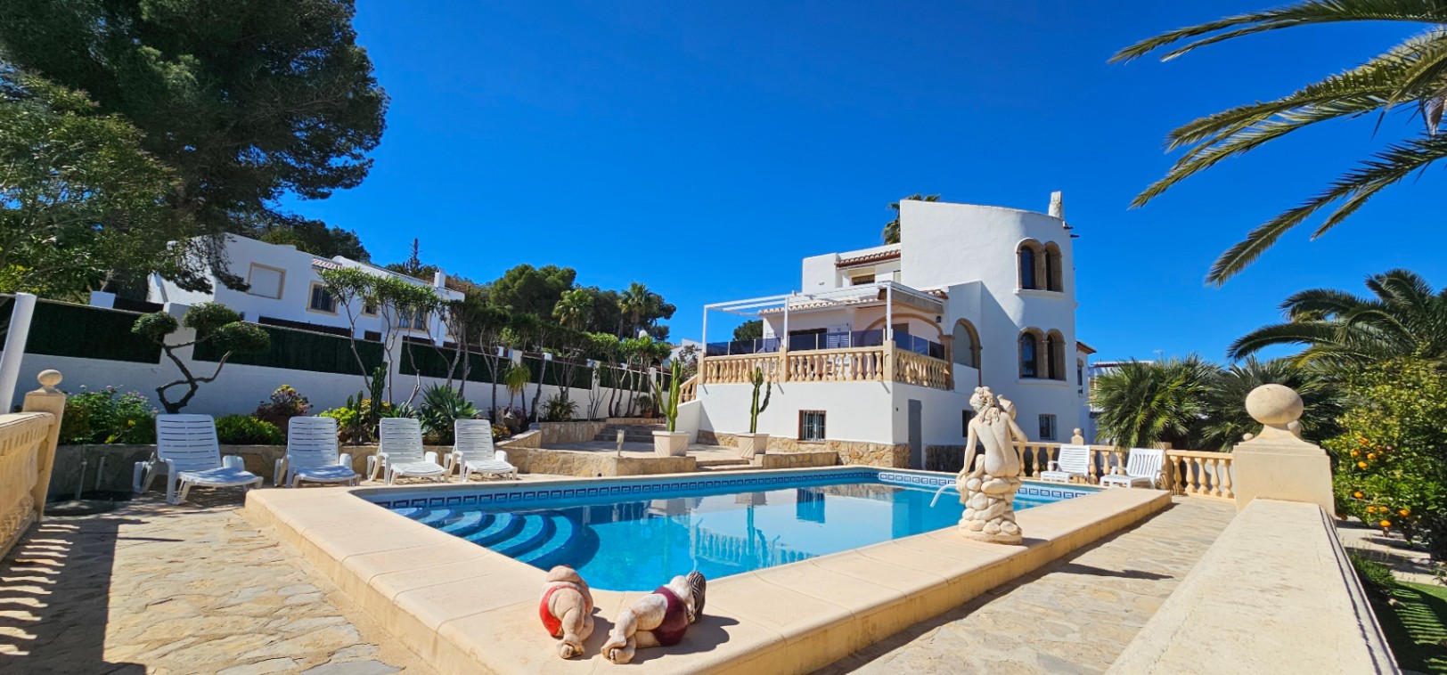 VILLA/CHALET FOR SALE IN JAVEA, PINOSOL AREA. ALICANTE. COSTA BLANCA.