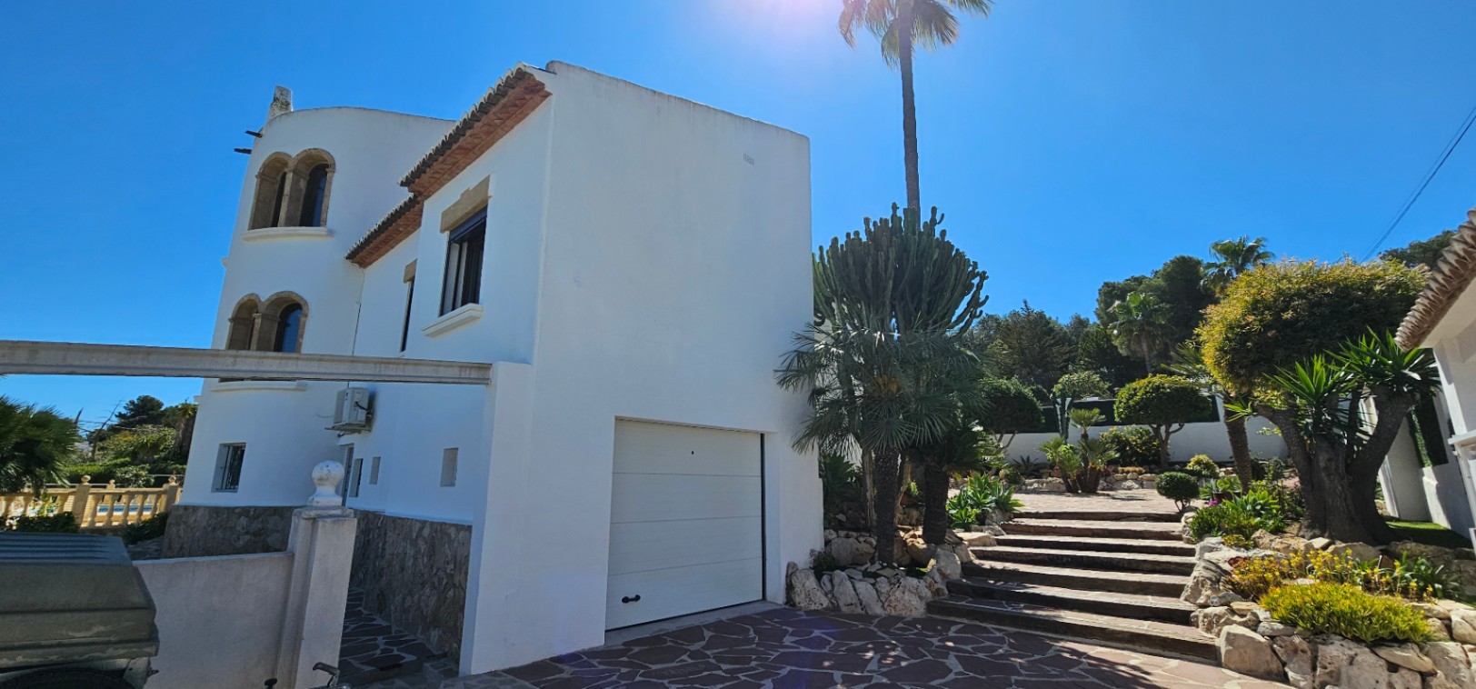 VILLA/CHALET FOR SALE IN JAVEA, PINOSOL AREA. ALICANTE. COSTA BLANCA.