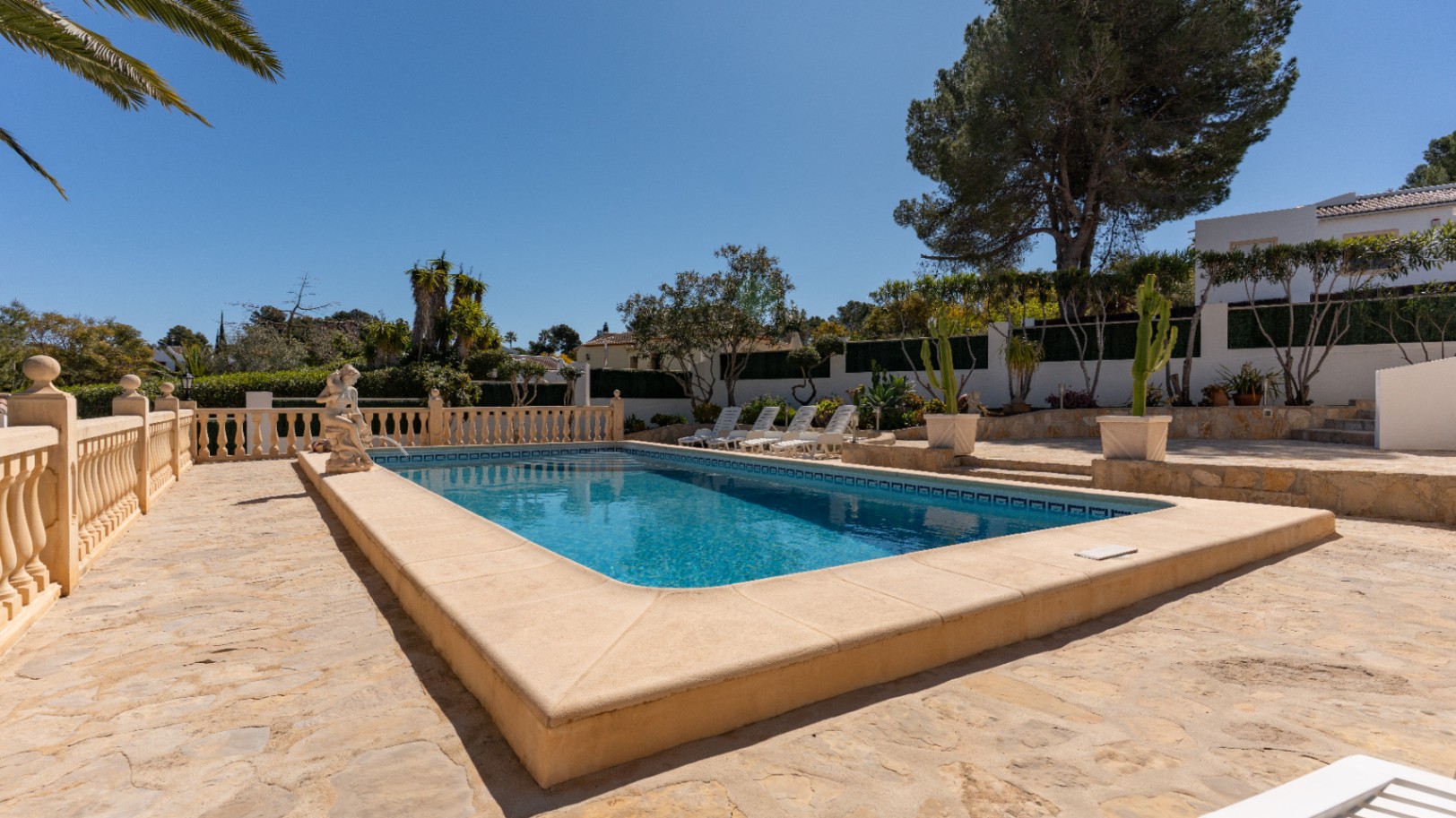 VILLA/CHALET FOR SALE IN JAVEA, PINOSOL AREA. ALICANTE. COSTA BLANCA.