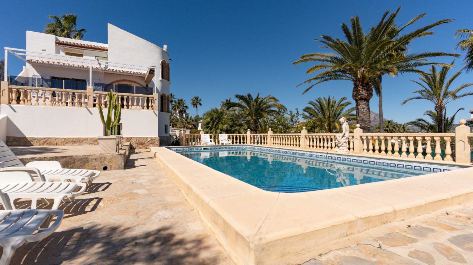 VILLA/CHALET FOR SALE IN JAVEA, PINOSOL AREA. ALICANTE. COSTA BLANCA.